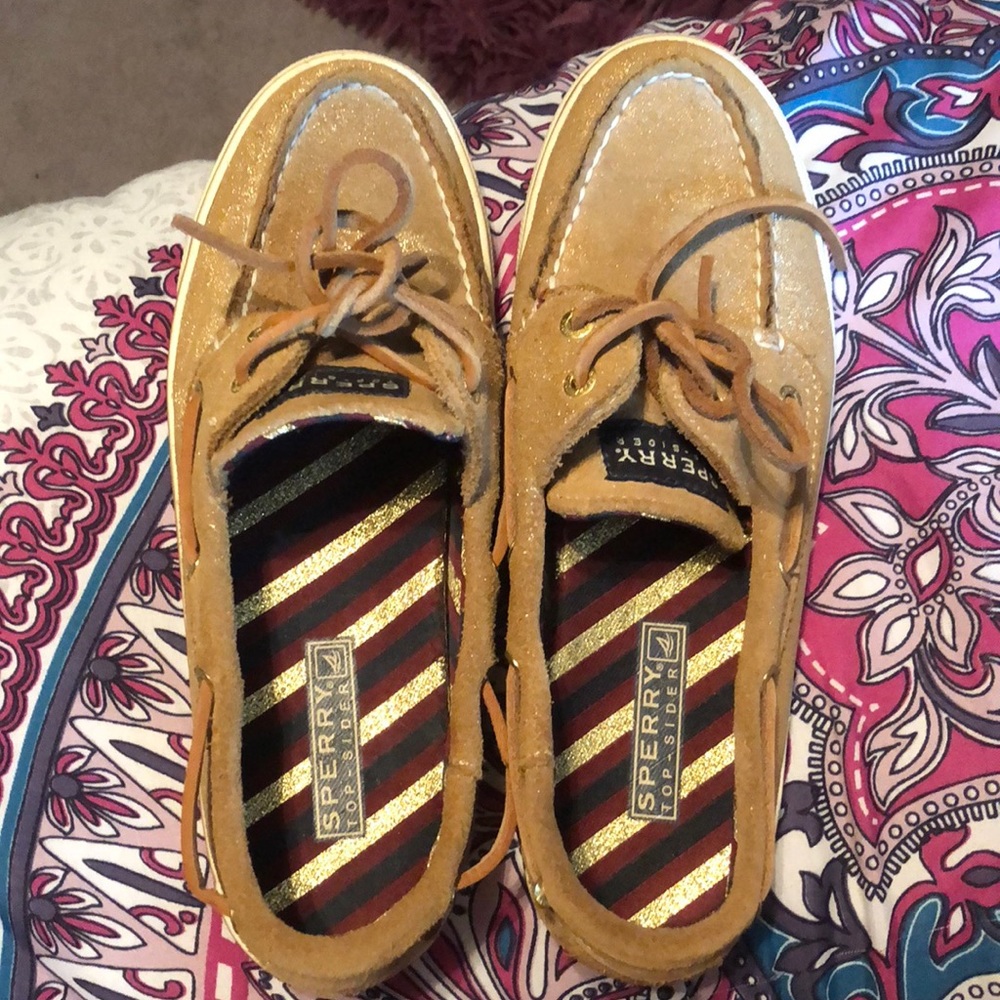 Women’s sperrys